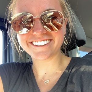 Meet your Posher, Callie